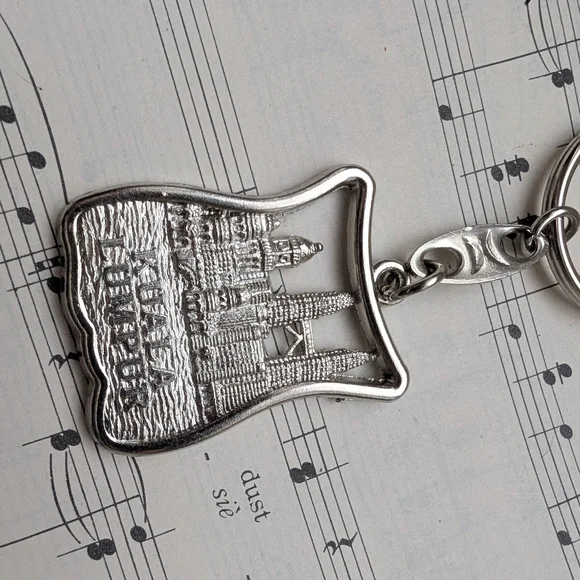 Silver Keychain with Cityscape Design - Picture 5 of 7